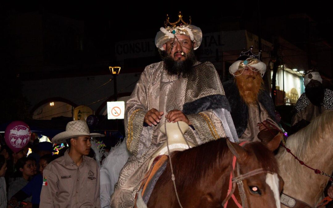 Se llevó a cabo la Cabalgata de Reyes Magos 2025 en Romita.