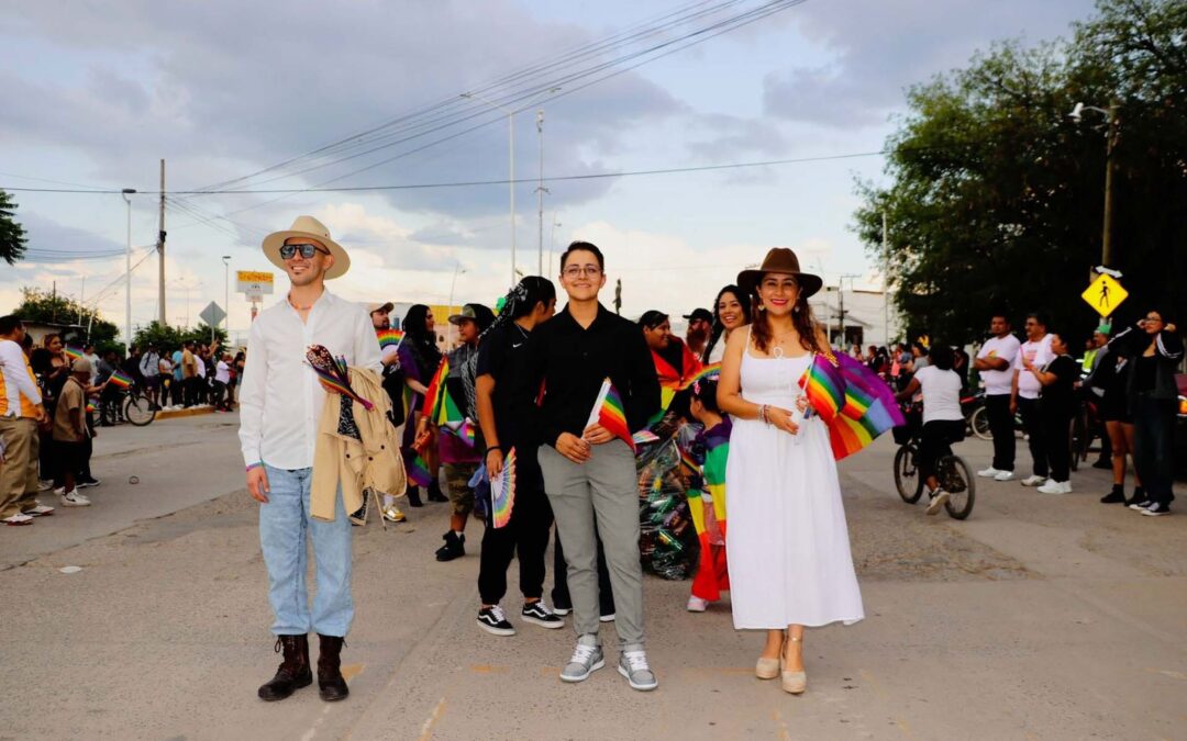 Romita reafirma su compromiso con la inclusión y la diversidad en histórica marcha del orgullo.