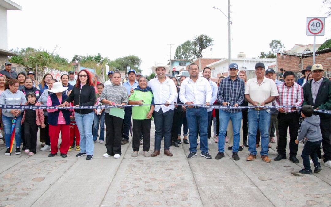 Inauguran la Calle Cañón en la comunidad de Santa Rosa de Rivas.